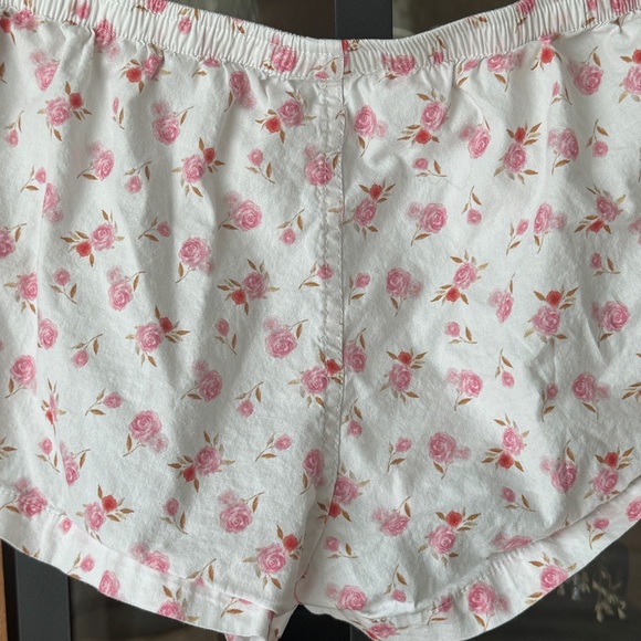 John Galt Brandy Melville Keira Boxer shorts micro mini roses print floral block - Picture 2 of 7